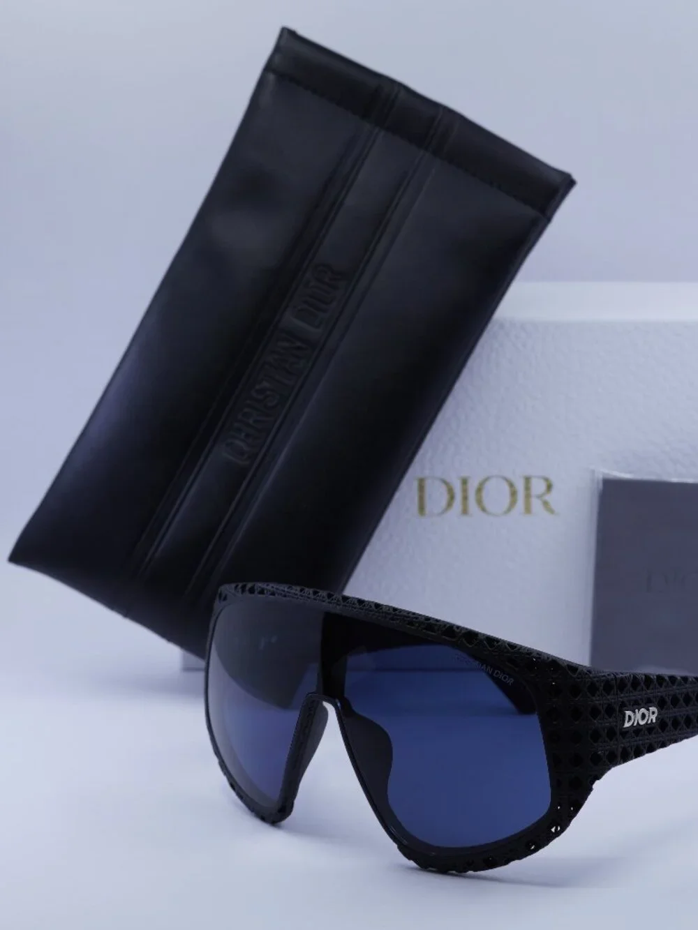 Dior DIOR3D M1U 11B0 Shield Sunglasses – Matte Black / Blue